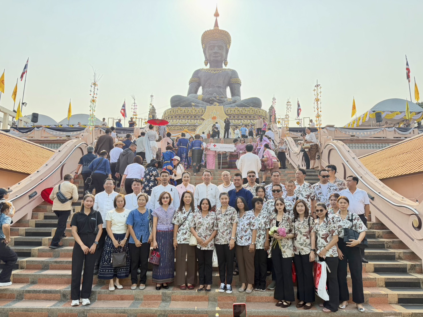 พิธีสรงน้ำพระพุทธมหาธรรมราชา เนื่องในประเพณีสงกรานต์ ประจำปี 2569