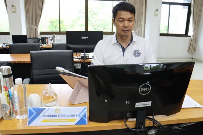 ประชุมเพื่อจัดทำร่างข้อปฏิบัติของการเลือกใช้และติดตั้งอุปกรณ์อำนวยความปลอดภัยเพื่อลดความรุนแรงของการเกิดอุบัติเหตุ